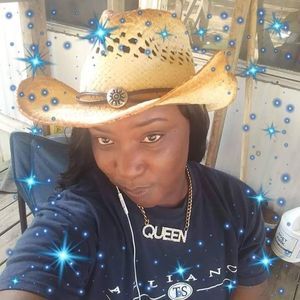 Meet your Posher, Jalisha